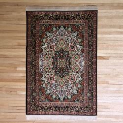 Turkkilainen matto, ruskea-vihreä-musta, 15 x 23 cm