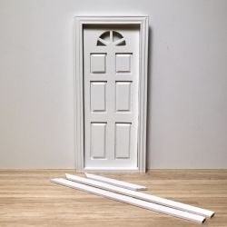 Ulko-ovi, valkoinen, puolipyöreä ikkuna